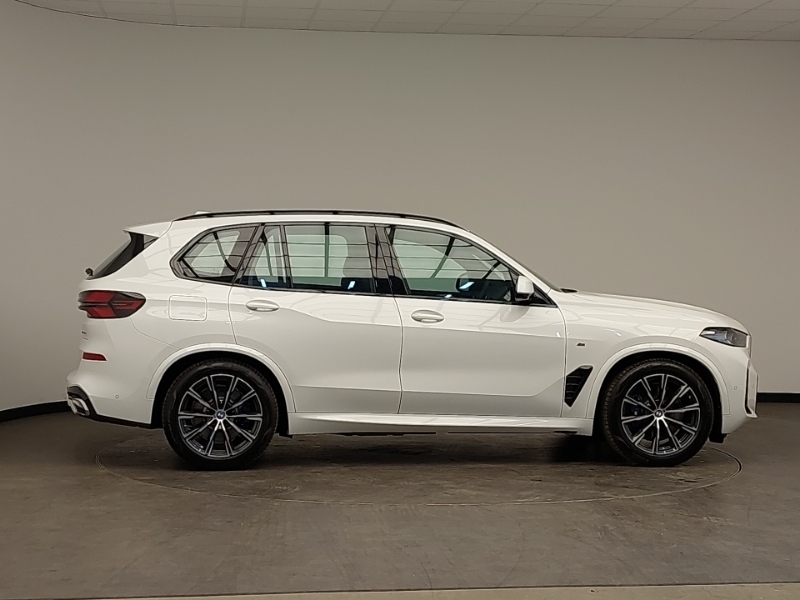 BMW X5 Xdrive50e M Sport  White #3