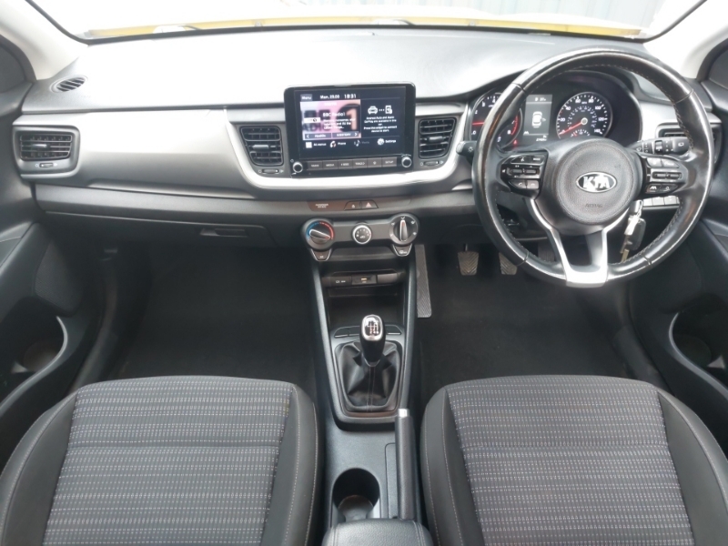 Kia Stonic 1.0T Gdi 99 2 ST21DLK Yellow #3