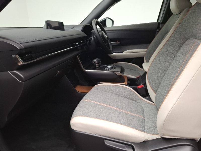 Mazda MX-30 125Kw R-ev Exclusive Line White #5