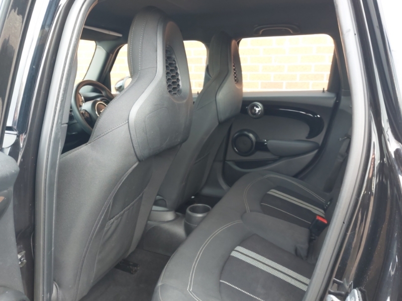 Mini Hatch 2.0 Cooper S Sport II LC19GJE Black #6
