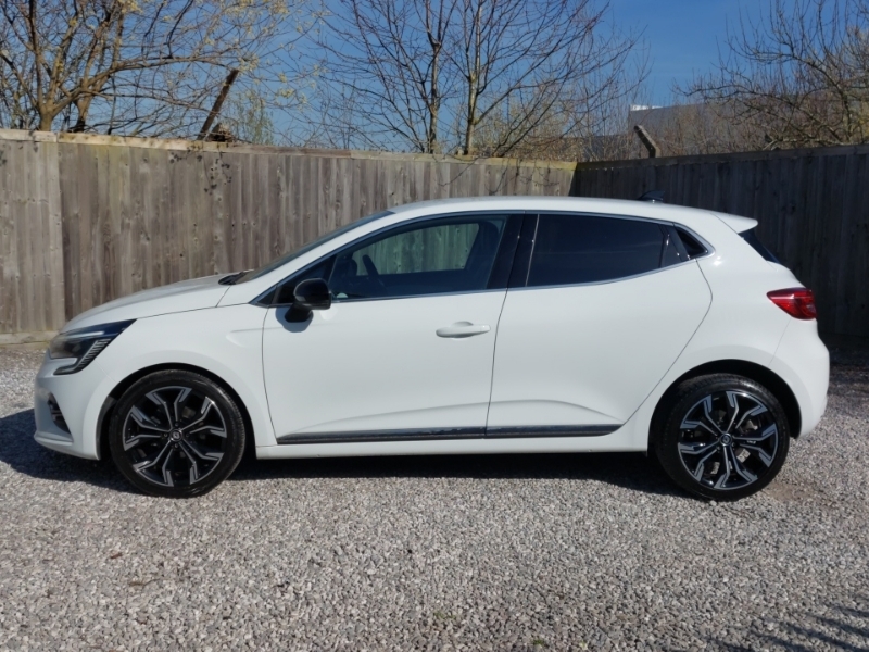 Renault Clio 1.0 Tce 90 Techno MJ72KNH White #4