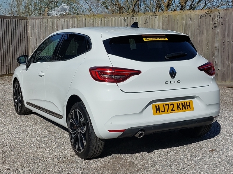 Renault Clio 1.0 Tce 90 Techno MJ72KNH White #2