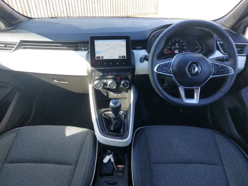 Renault Clio 1.0 Tce 90 Techno MJ72KNH White #3