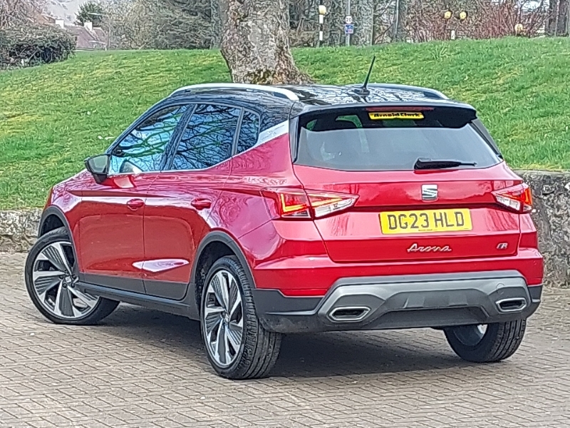 Seat Arona 1.0 Tsi 110 Fr Sport Dsg DG23HLD Red #2