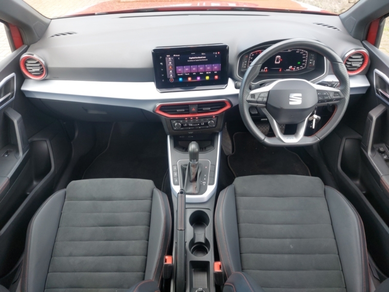 Seat Arona 1.0 Tsi 110 Fr Sport Dsg DG23HLD Red #3