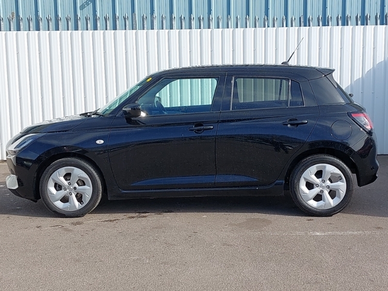 Suzuki Swift 1.2 Mild Hybrid Motion Cvt SY25FTF Black #4