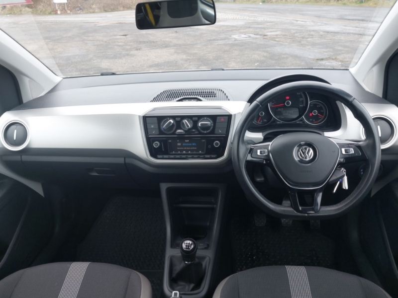 Volkswagen Up 1.0 High Up White #3