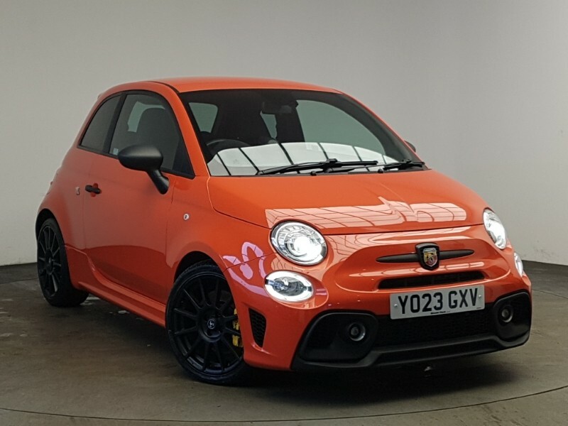 Abarth 695 1.4 T-jet 180 Competizione Xenon Orange