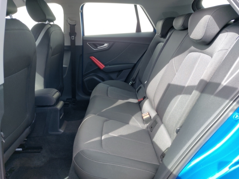 Audi Q2 30 Tdi Sport PF69GCK Blue #6