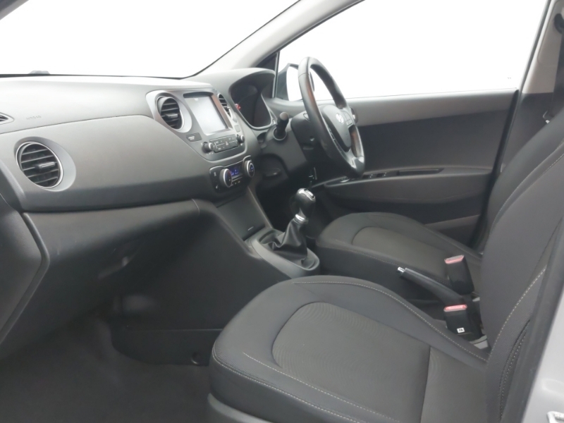 Hyundai I10 1.2 Premium Se SK67GVC Silver #5