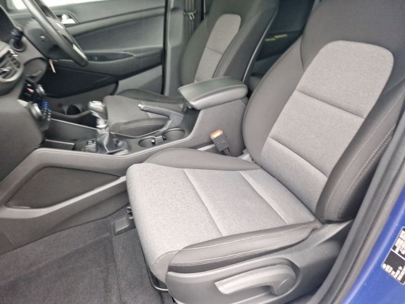 Hyundai Tucson 1.6 Gdi Se Nav 2Wd SD68JGV Blue #5