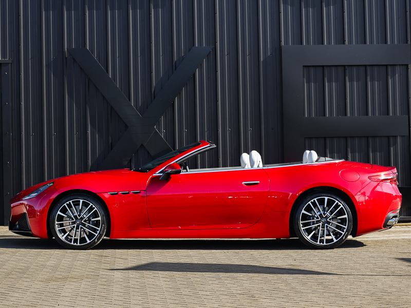 Maserati GranCabrio 3.0 V6 Red #5