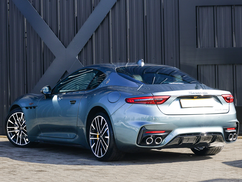 Maserati GranTurismo 3.0 V6 Trofeo Green #2