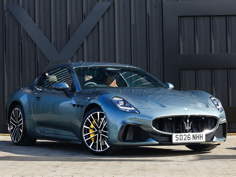 Maserati GranTurismo 3.0 V6 Trofeo Green