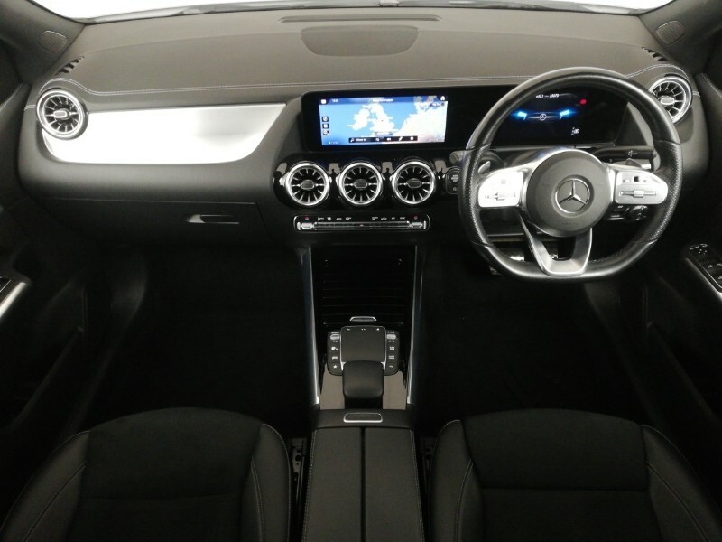 Mercedes-Benz B Class B180 Amg Line Executive Edition YN22JHY White #3