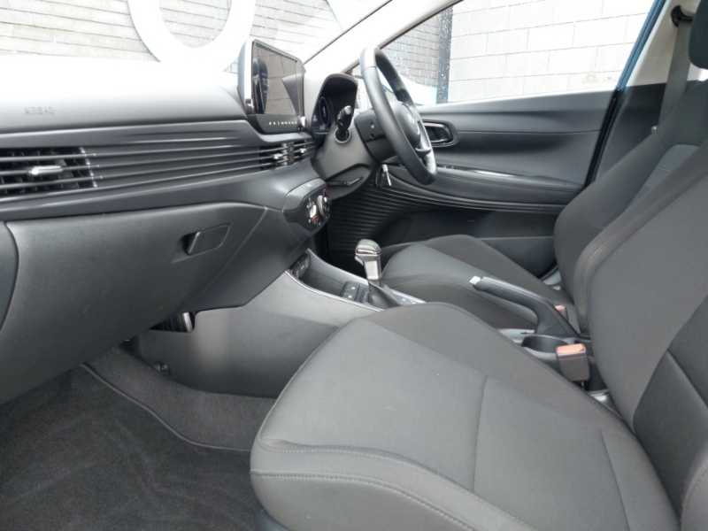Hyundai Bayon 1.0 Tgdi Advance Dct LJ74HGS Grey #5