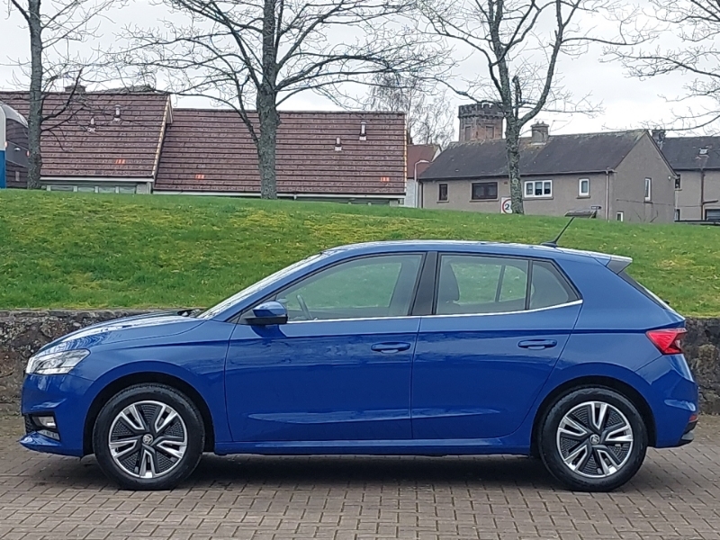 Skoda Fabia 1.0 Tsi 110 Se L WJ23NVM Blue #4