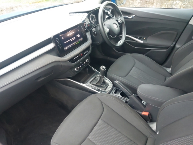 Skoda Fabia 1.0 Tsi 110 Se L WJ23NVM Blue #5