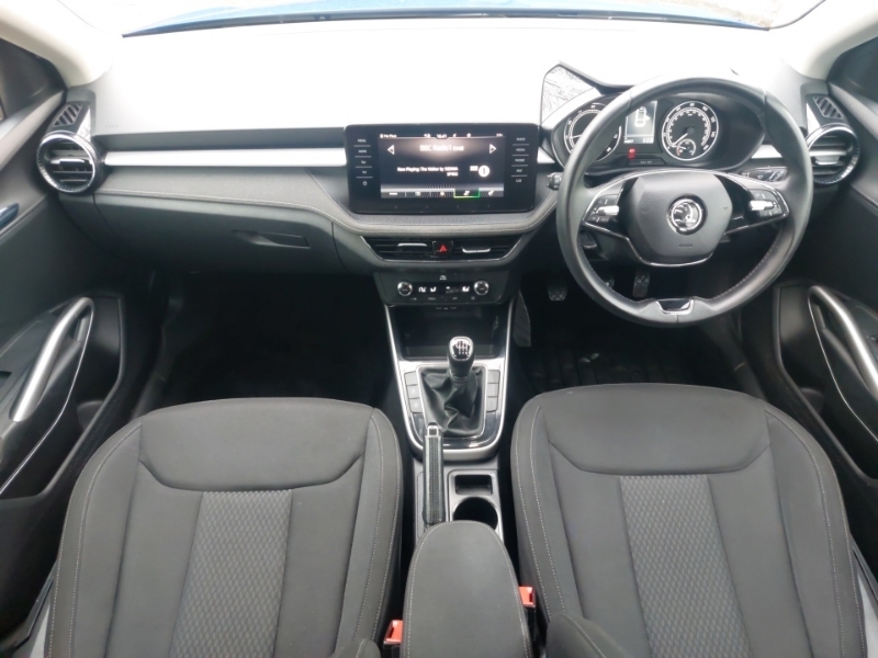 Skoda Fabia 1.0 Tsi 110 Se L WJ23NVM Blue #3