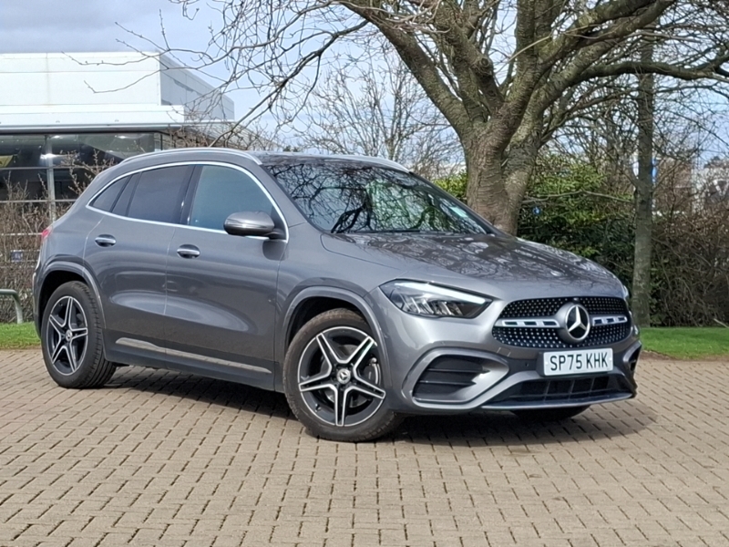 Mercedes-Benz GLA Class Gla 200D Amg Line Executive Grey