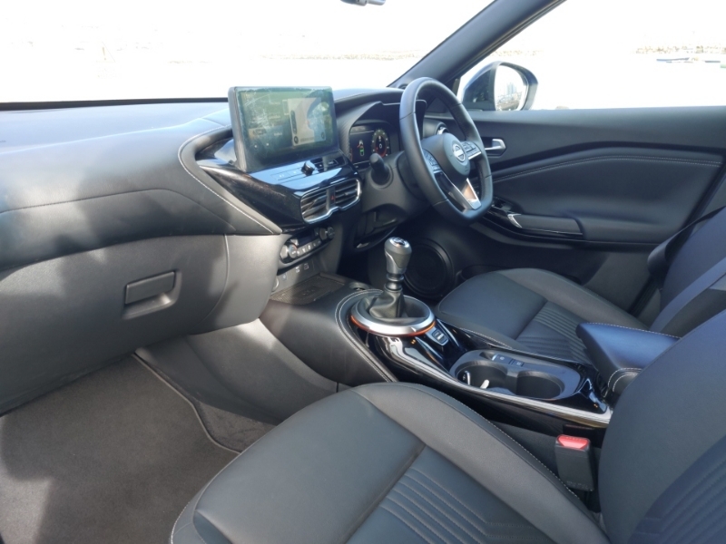 Nissan Juke 1.0 Dig-t Tekna SM25FWD Blue #5