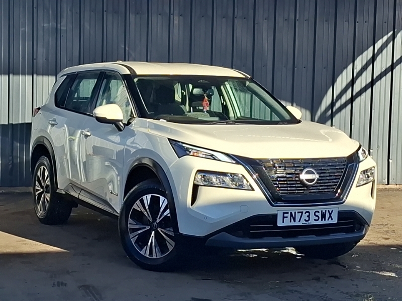 Nissan X-Trail 1.5 E-power E-4orce 213 Acenta Prem 7 St White