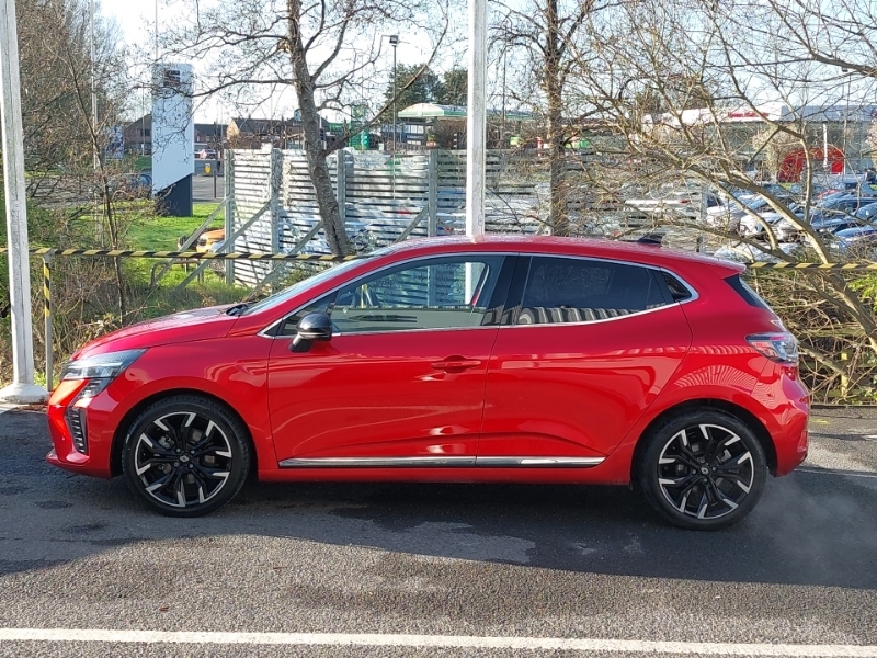 Renault Clio 1.6 E-tech Full Hybrid 145 Techno MV24LXP Red #4