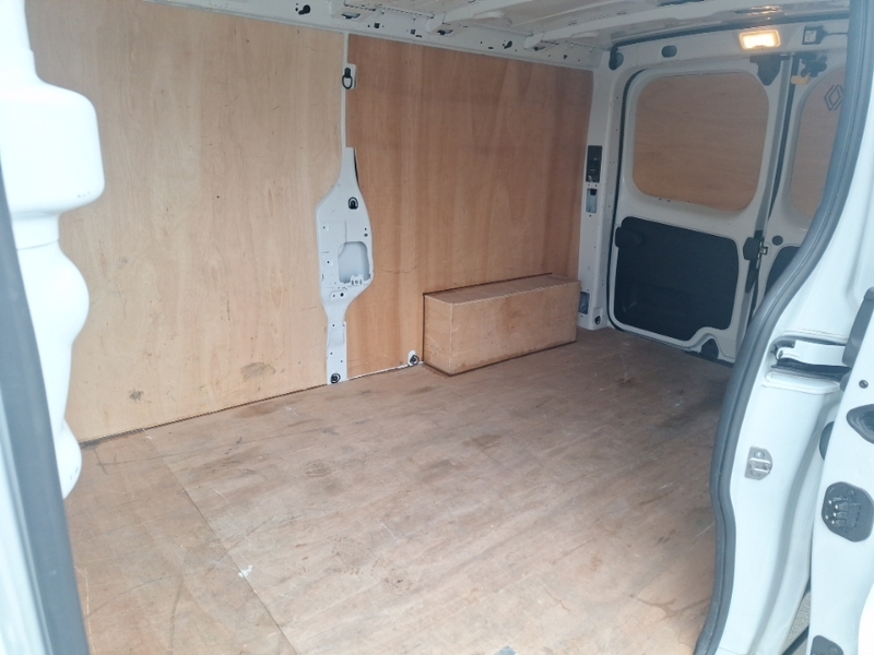 Renault Trafic Ll30 Blue Dci 130 Advance Van SH24BGE White #6