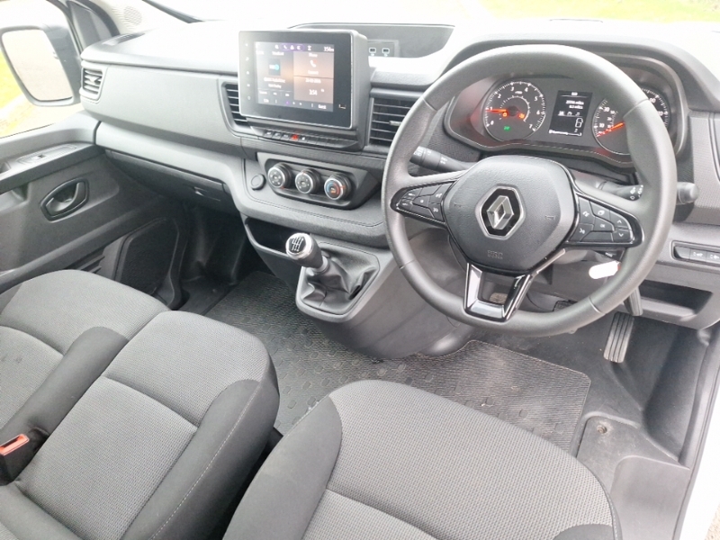 Renault Trafic Ll30 Blue Dci 130 Advance Van SH24BGE White #3