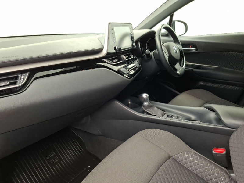 Toyota C-Hr 1.8 Hybrid Icon Cvt DU23HSO White #5