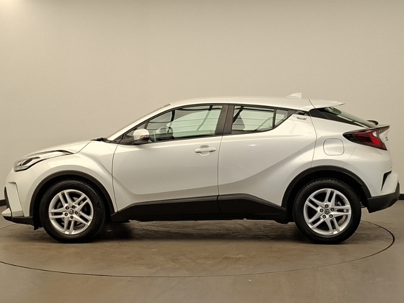 Toyota C-Hr 1.8 Hybrid Icon Cvt DU23HSO White #4