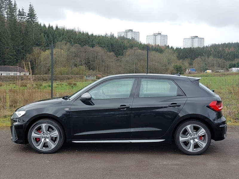 Audi A1 40 Tfsi S Line Competition S Tronic Black #4
