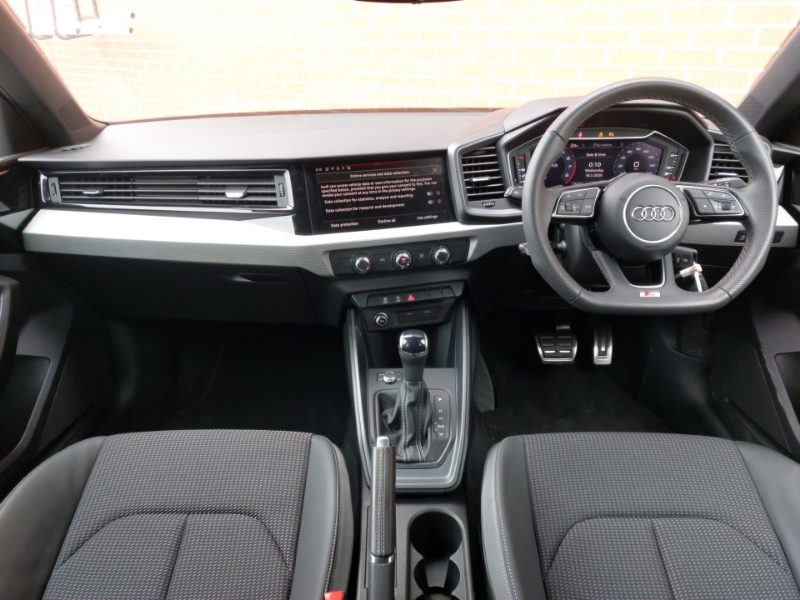 Audi A1 25 Tfsi Black Edition S Tronic ND74VYF White #3