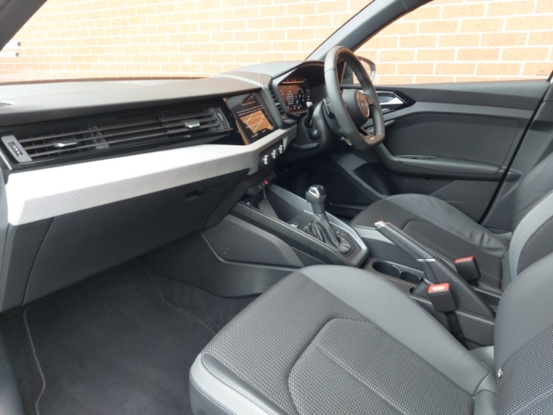 Audi A1 25 Tfsi Black Edition S Tronic ND74VYF White #5
