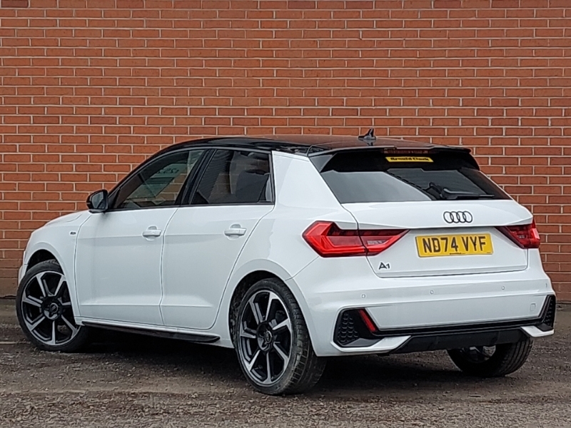 Audi A1 25 Tfsi Black Edition S Tronic ND74VYF White #2