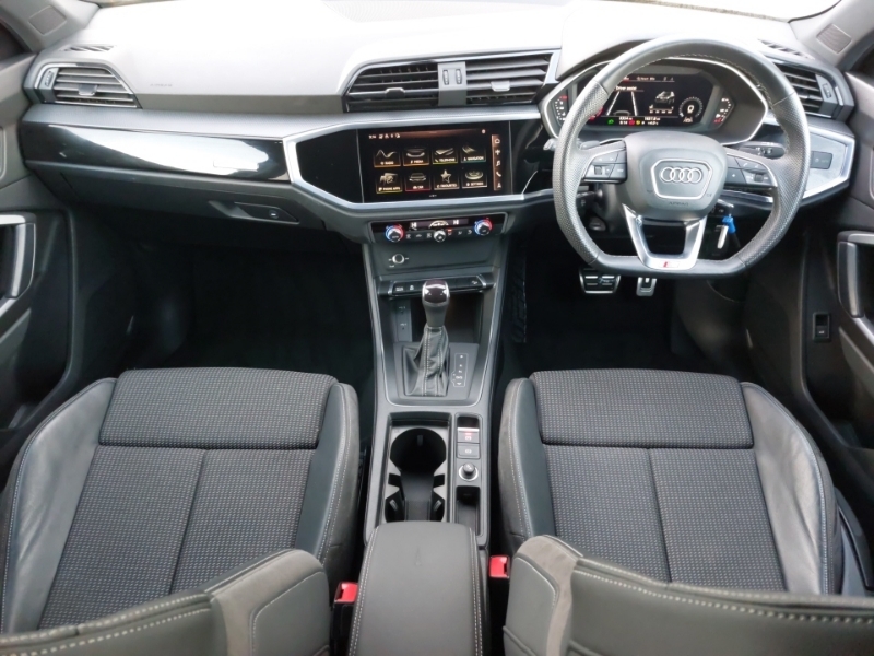 Audi Q3 35 Tfsi Black Edition S Tronic Grey #3