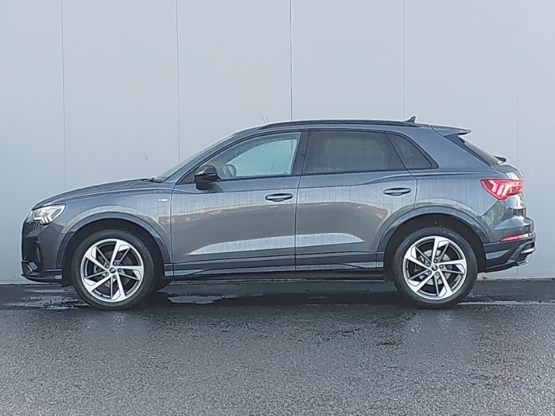 Audi Q3 35 Tfsi Black Edition S Tronic Grey #4
