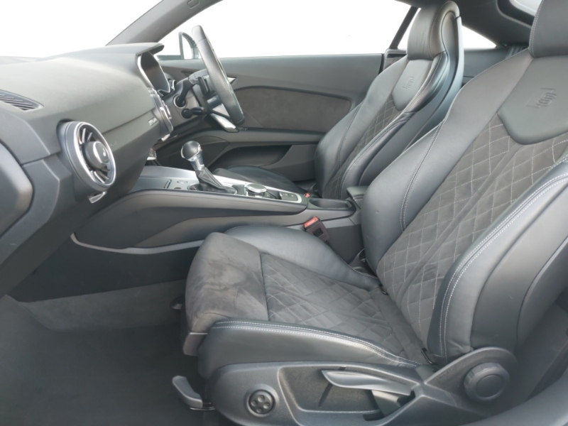 Audi TT 45 Tfsi S Line S Tronic DO69MWL White #5