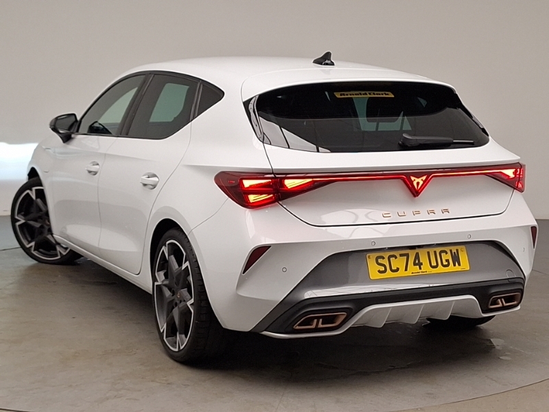 Cupra Leon 1.5 Ehybrid 272 Vz1 Dsg White #2