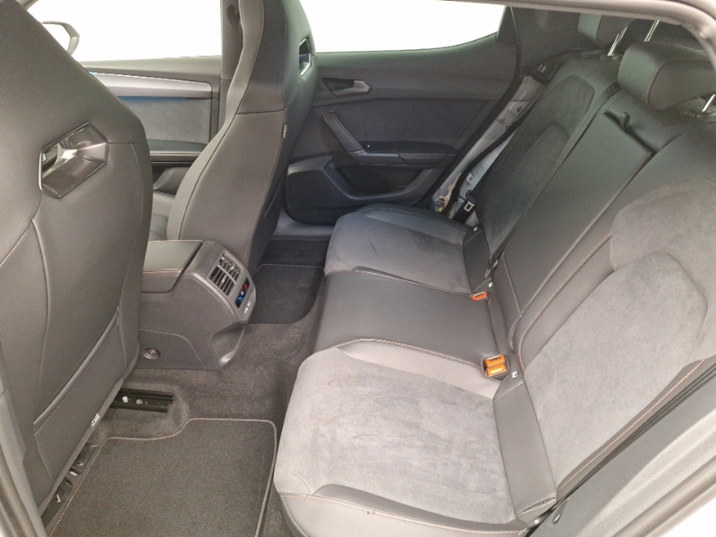 Cupra Leon 1.5 Ehybrid 272 Vz1 Dsg White #6