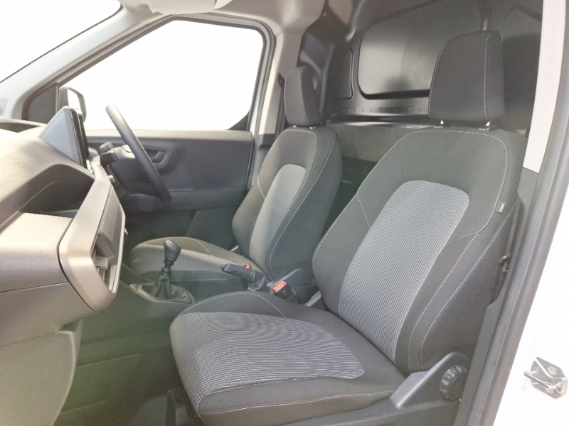 Ford Transit Courier 1.0 Ecoboost Leader Van White #6