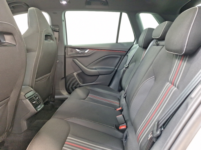 Skoda Kamiq 1.0 Tsi Monte Carlo SD74LZT Silver #6