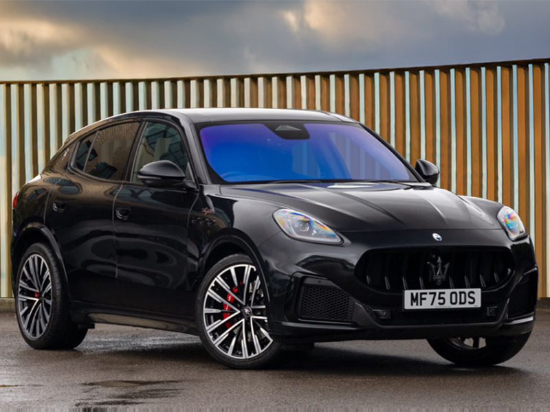 Maserati Grecale V6 Trofeo Black