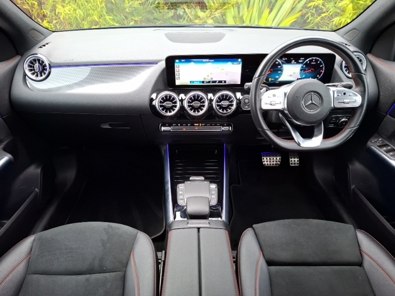 Mercedes-Benz GLA Class Gla 200 Amg Line Premium HV22ZXM Blue #3