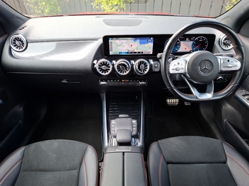 Mercedes-Benz GLA Class Gla 180 Amg Line Premium Plus PO22UJP Red #3