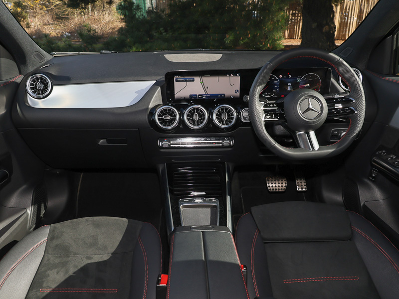 Mercedes-Benz GLA Class Gla 200D Amg Line Executive SP75KJF Black #3