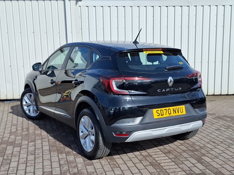 Renault Captur 1.0 Tce 100 Play SD70NVU Black #2