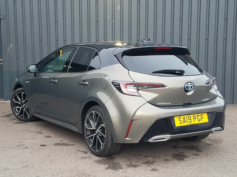 Toyota Corolla 2.0 Vvt-i Hybrid Excel Cvt SA19PGF Brown #2