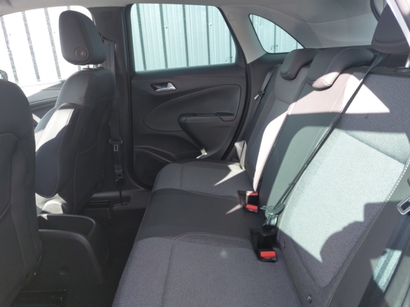 Vauxhall Crossland 1.2 Elite Edition SA22OJZ White #6