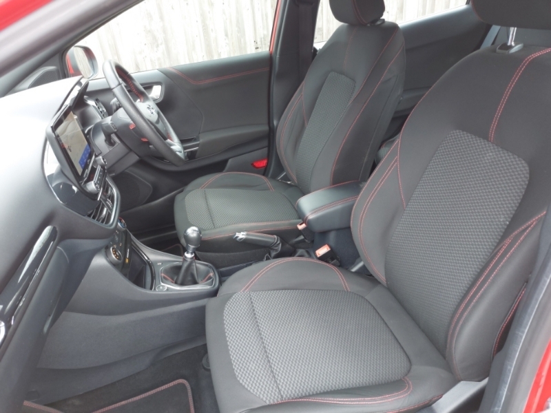 Ford Puma 1.0 Ecoboost Hybrid Mhev St-line MT70GJX Red #5
